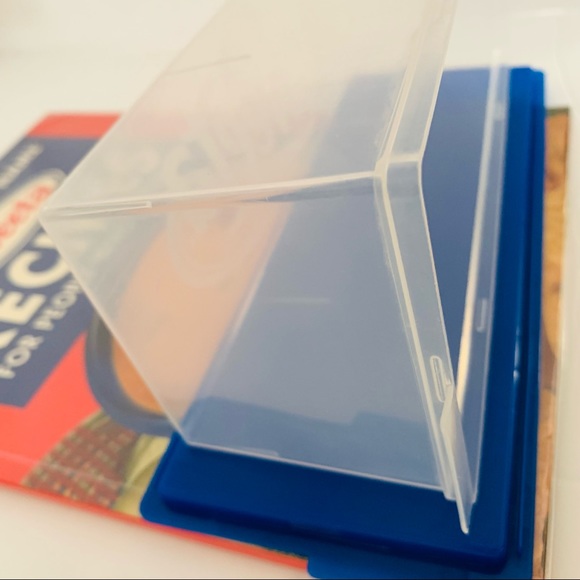 Vintage Kraft Velveeta Cheese Plastic Storage Container & Paperback Cookbook - Picture 6 of 13